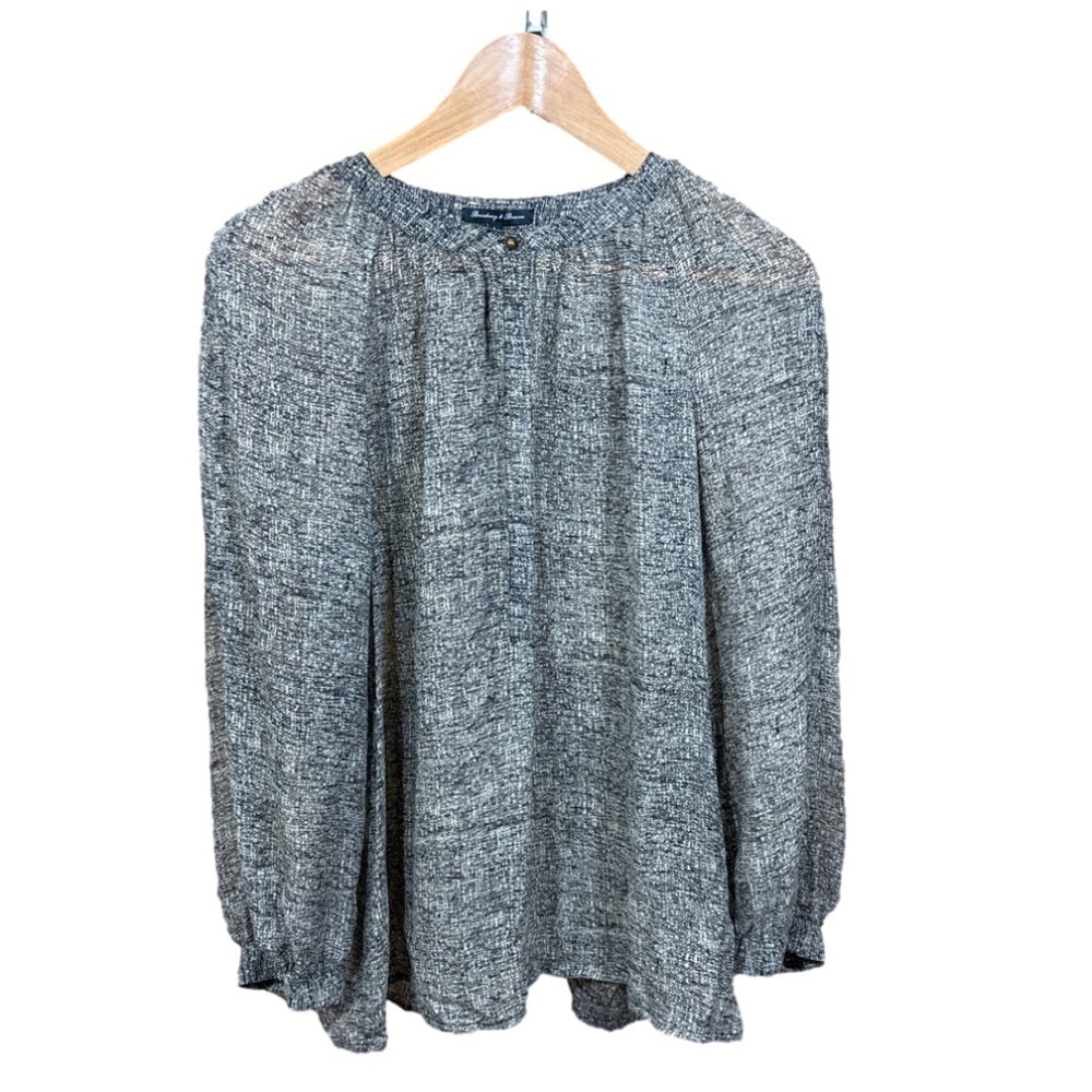 Broadway & Broome Long sleeve Silk Blouse Size L